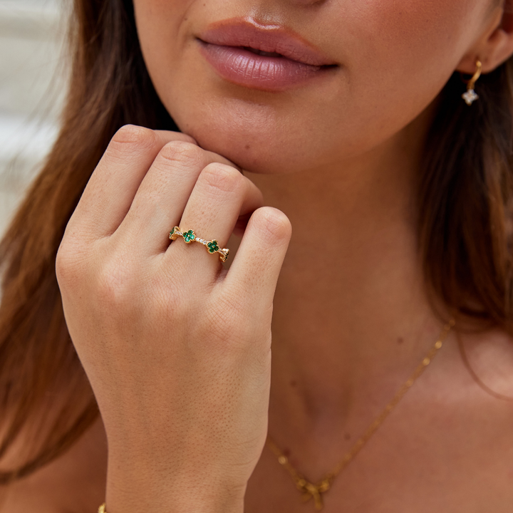 LUCKY™ – CLOVER CRYSTAL RING