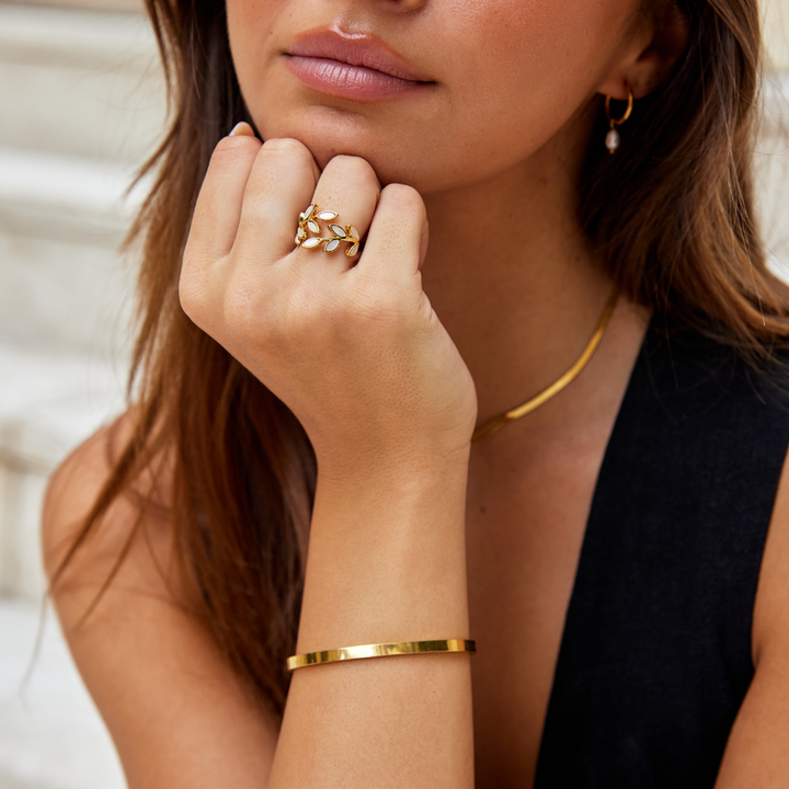 SERENE™ – GOLD LEAF RING