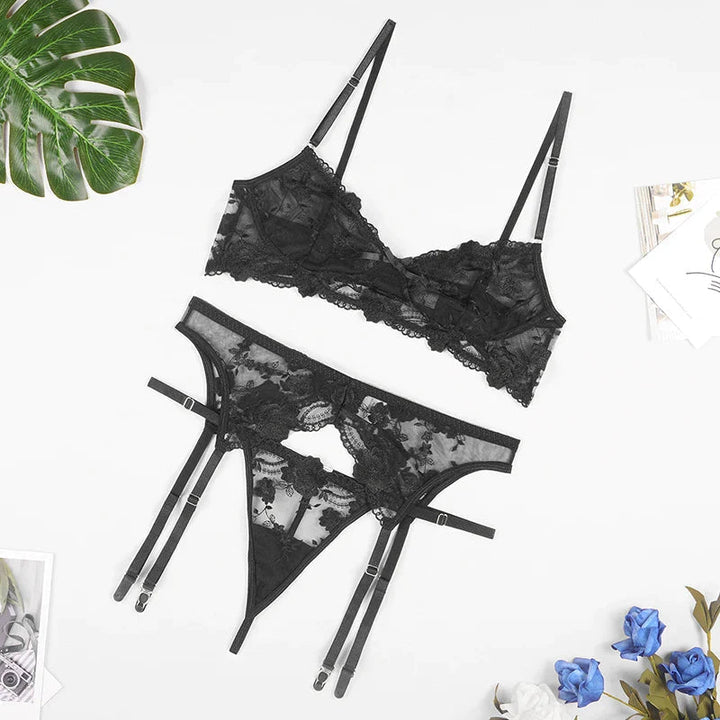 NATALIA™ – 3-PIECE FRENCH LINGERIE SET