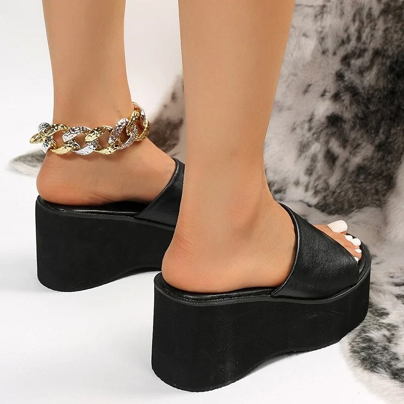 SOL™ – PLATFORM SANDALS