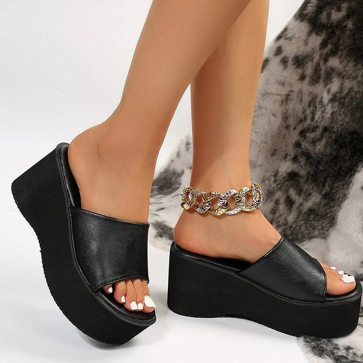 SOL™ – PLATFORM SANDALS