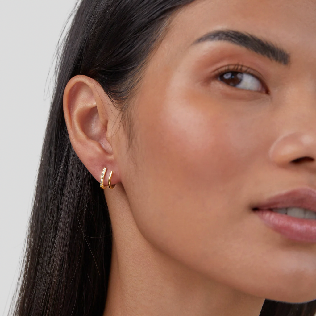 CLAW™ – GOLD & CRYSTAL EARRINGS