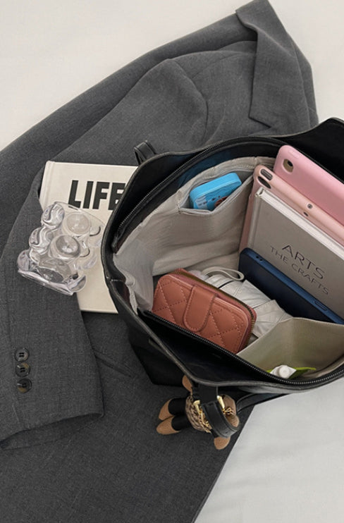 ELENA™ – SOPHISTICATED HANDBAG