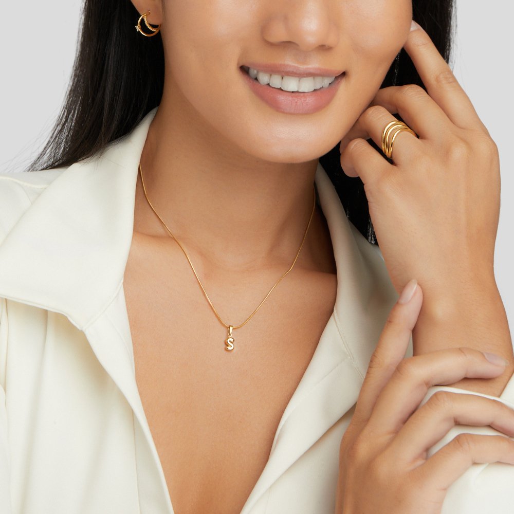 CHIC™ – BUBBLE LETTER NECKLACE