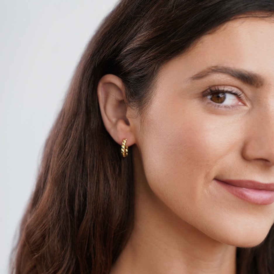 LUNA™ – GOLD TWIST EARRINGS