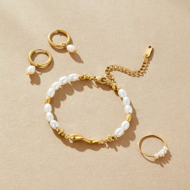 LOVE™ – FRESHWATER PEARL BRACELET