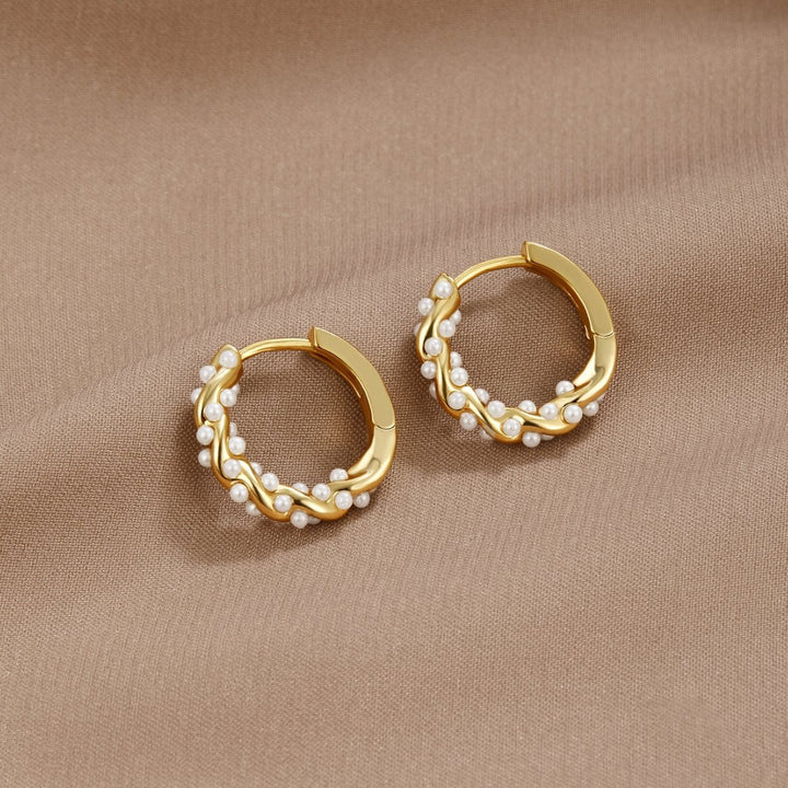 VALE™ – PEARL HOOP EARRINGS