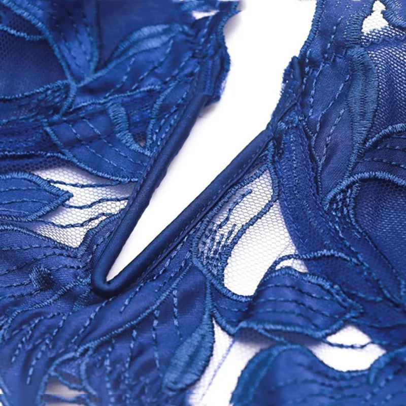 LEONOR™ – FRENCH LINGERIE SET