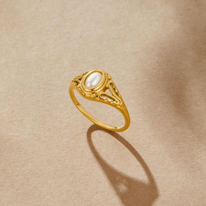 ROYAL™ – VINTAGE PEARL RING